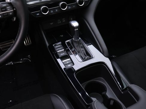 Used 2023 Acura Integra A-Spec image 11