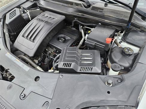 Used 2017 GMC Terrain SLE image 18