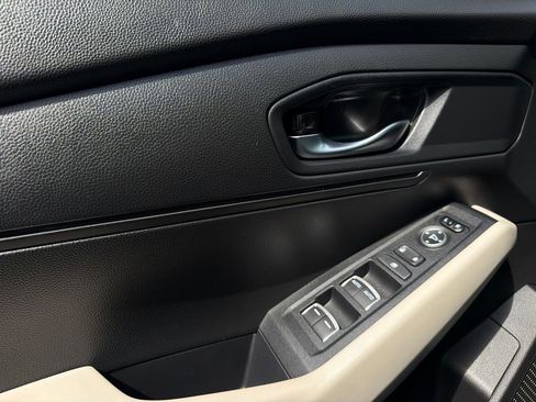 Used 2023 Honda Accord LX image 31