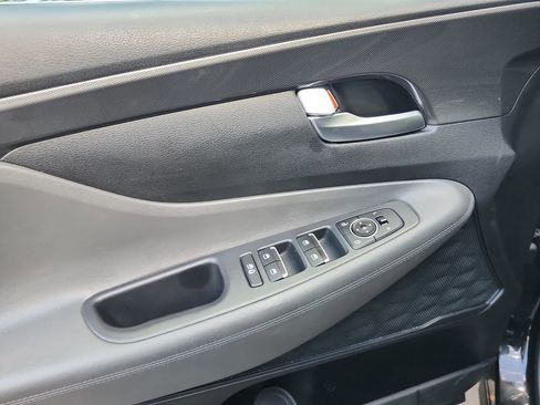 Certified 2023 Hyundai Santa Fe SEL image 15