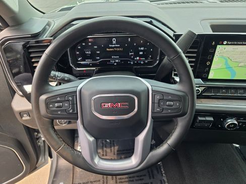 Used 2025 GMC Sierra 1500 SLT AWD/4WD image 34