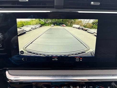 Used 2025 GMC Sierra 3500 Denali w/ Denali Reserve Package AWD/4WD image 16