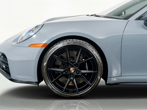 Used 2025 Porsche 911 Carrera S image 20