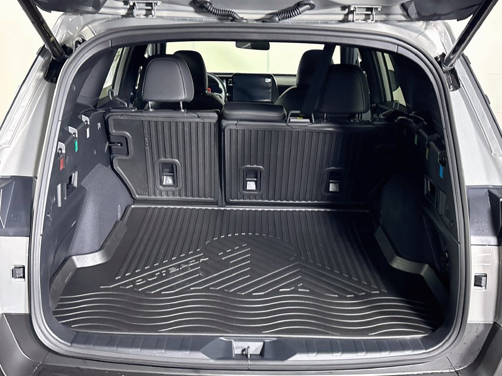 New 2026 Subaru Outback Limited AWD/4WD image 22