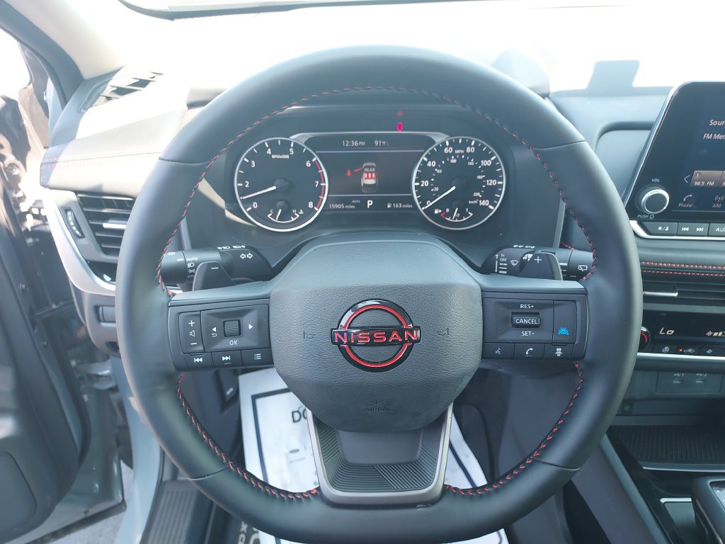Used 2025 Nissan Rogue SV w/ Rock Creek Premium Package AWD/4WD image 17
