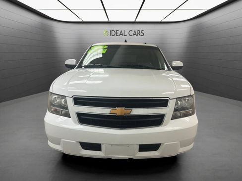 Used 2013 Chevrolet Tahoe 4WD Hybrid image 2