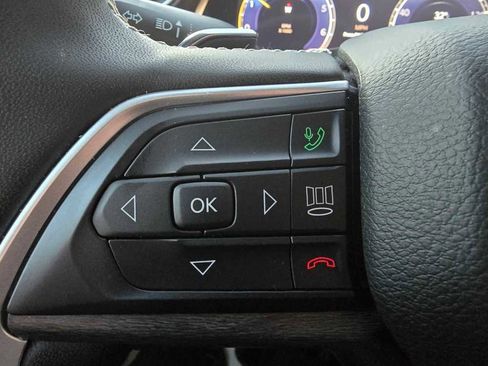 Used 2024 Jeep Grand Cherokee L Limited image 35