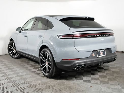 New 2026 Porsche Cayenne Coupe AWD/4WD image 3