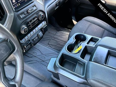 Used 2024 Chevrolet Silverado 2500 Custom w/ Custom Value Package AWD/4WD image 8