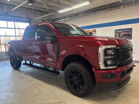 New 2026 Ford F250 XLT w/ XLT Premium Package AWD/4WD image 3