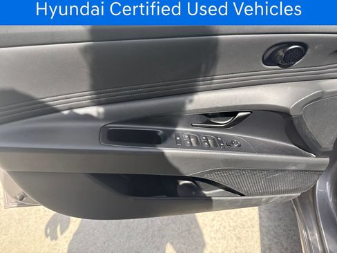 Certified 2025 Hyundai Elantra Sport FWD image 12