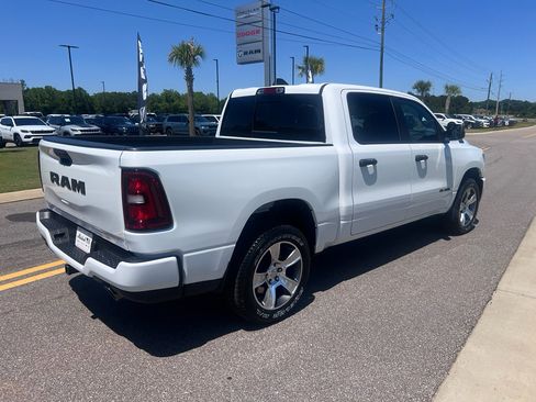 New 2026 RAM 1500 Express RWD image 4