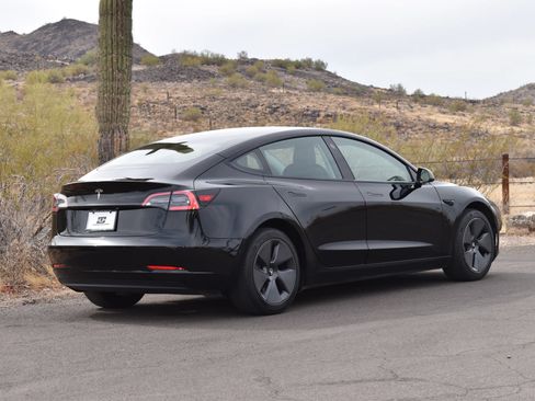 Used 2023 Tesla Model 3 Standard Range RWD image 8