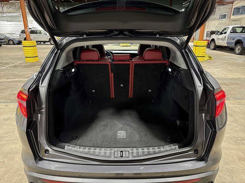 Used 2019 Alfa Romeo Stelvio Ti image 11