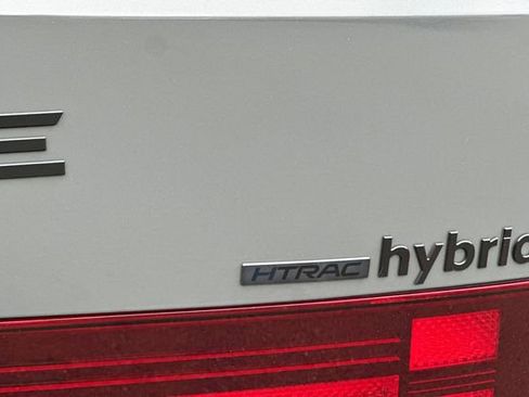 New 2026 Hyundai Santa Fe Calligraphy w/ Tow & Go Package AWD/4WD image 9