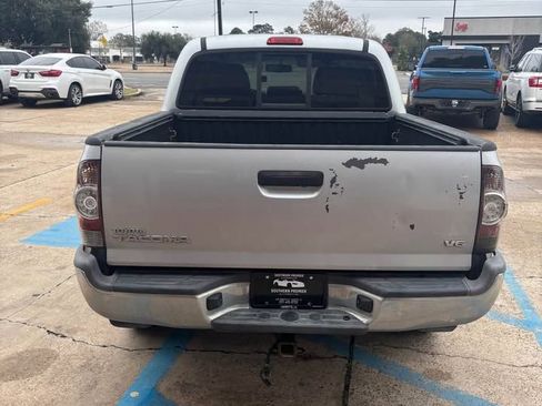Used 2013 Toyota Tacoma Base image 6