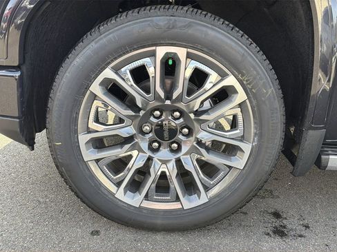 New 2026 GMC Sierra 1500 Denali Ultimate image 12