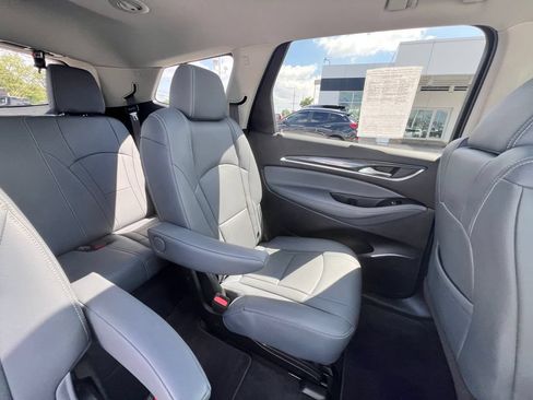 Used 2020 Buick Enclave Premium w/ Sun and Sites Package AWD/4WD image 43