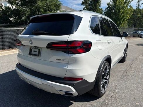Certified 2025 BMW X5 xDrive40i w/ Premium Package AWD/4WD image 5