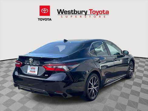 Certified 2023 Toyota Camry SE w/ Cold Weather Package FWD image 7