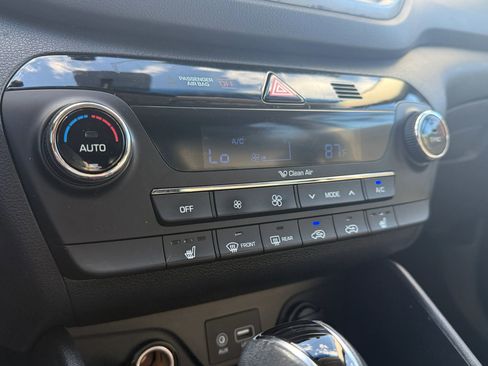 Used 2017 Hyundai Tucson SE Plus image 18