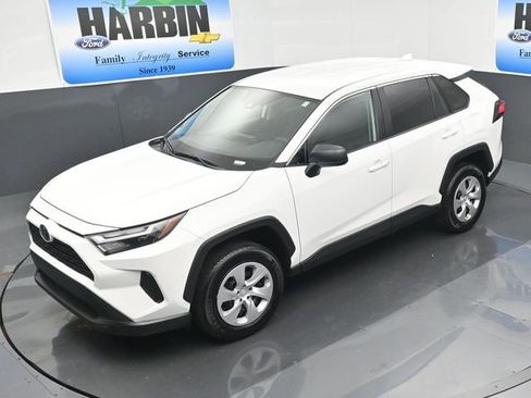 Used 2024 Toyota RAV4 LE image 23