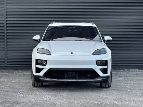 New 2025 Porsche Macan Turbo Electric image 10