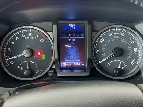 Used 2023 Toyota Tacoma TRD Sport w/ TRD Premium Sport Package AWD/4WD image 17