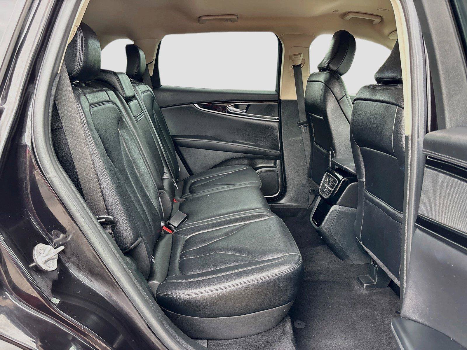 Used 2022 Lincoln Nautilus FWD image 26