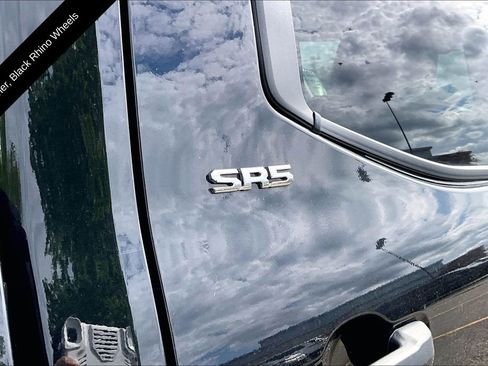 Used 2024 Toyota Tundra SR5 AWD/4WD image 11