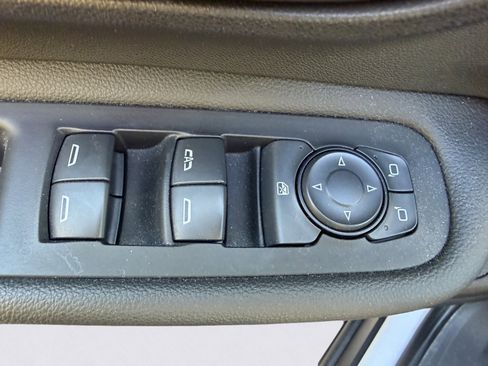 Used 2022 GMC Terrain SLT w/ Infotainment Package II image 27