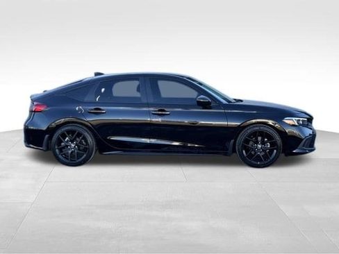 Used 2024 Honda Civic Sport image 2