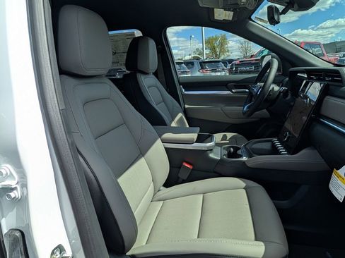 New 2026 GMC Terrain Elevation AWD/4WD image 24