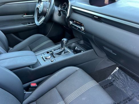 Used 2024 MAZDA CX-50 AWD 2.5 S w/ Preferred Package image 19