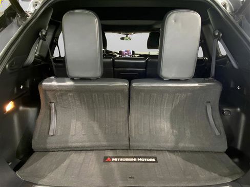 Used 2022 Mitsubishi Outlander SEL image 27