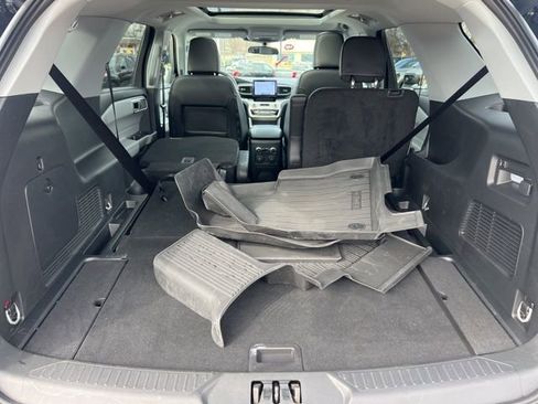 Certified 2023 Ford Explorer XLT w/ Equipment Group 202A image 24