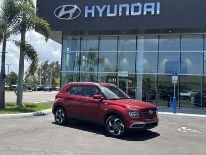 New 2025 Hyundai Venue SEL