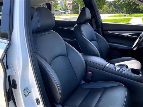 Certified 2023 INFINITI QX50 Luxe AWD/4WD image 28