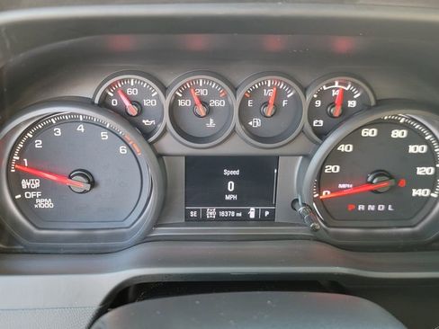 Used 2023 Chevrolet Silverado 1500 Custom image 19