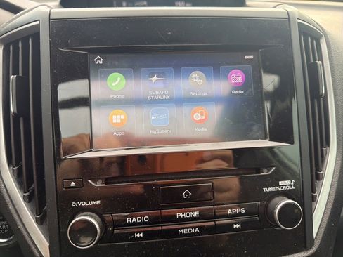 Used 2020 Subaru Forester Premium image 15