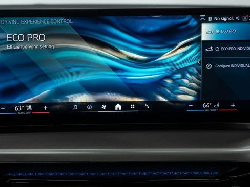 Used 2025 BMW 330i xDrive Sedan image 29