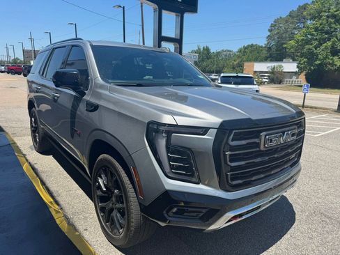 Certified 2026 GMC Yukon AT4 Ultimate w/ LPO, Floor Liner Package AWD/4WD image 6