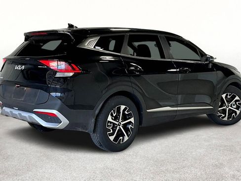 Used 2025 Kia Sportage EX FWD image 2