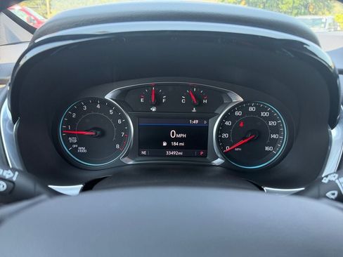 Used 2022 Chevrolet Traverse LT AWD/4WD image 14