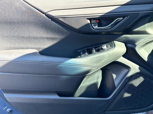 Used 2022 Subaru Outback Premium image 17