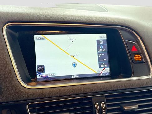 Used 2015 Audi Q5 2.0T Premium Plus w/ Technology Package image 14