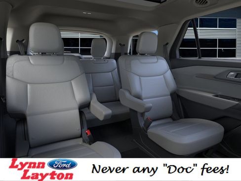 New 2026 Ford Explorer Active AWD/4WD image 11
