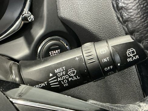 Used 2021 Mitsubishi Outlander Sport SE image 12