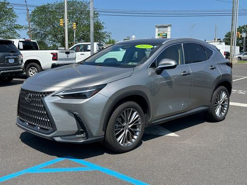 Used 2022 Lexus NX 350 AWD w/ Luxury Package image 3