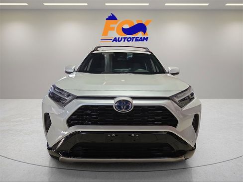 Certified 2024 Toyota RAV4 SE image 7